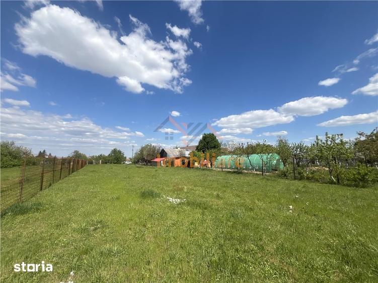 Teren de 1226 mp, în Nojorid