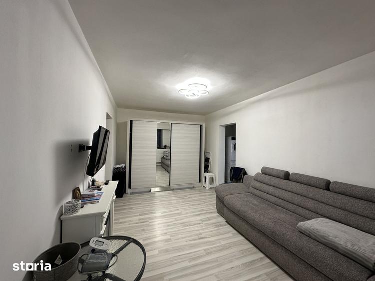 Apartament cu 2 camere semidecomandat în Cantacuzino