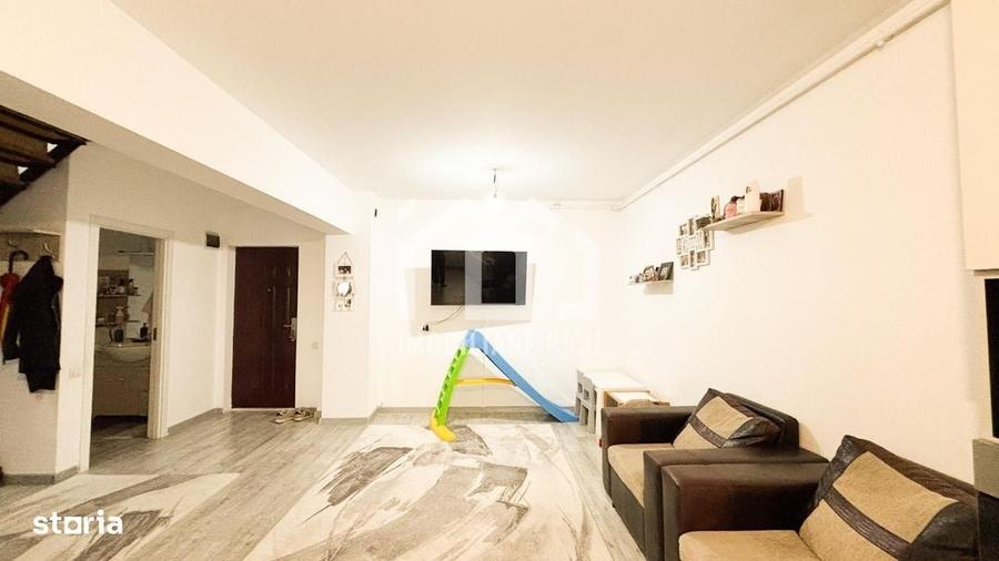 Apartament cu 3 camere în Juc-Herghelie