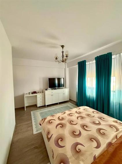 Apartament cu 2 camere decomandat în Galata