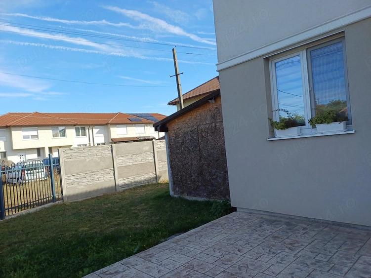 Casă cu Teren 345 Mp în Central