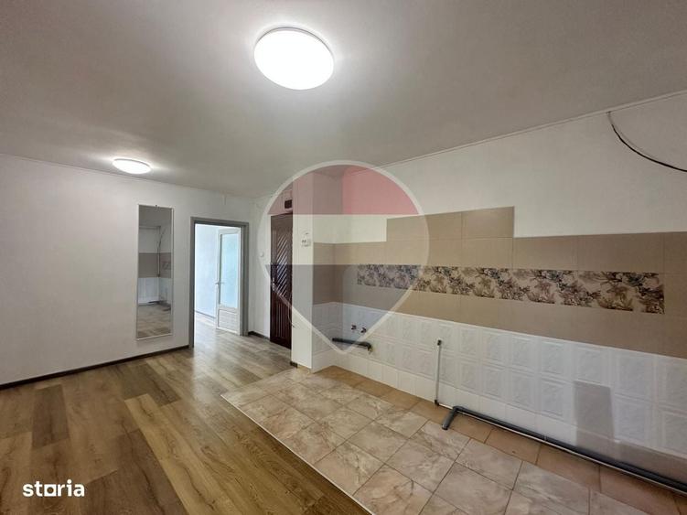 Apartament cu 4 camere în Craiter