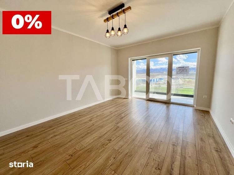 Apartament cu 3 camere decomandat în Cristian