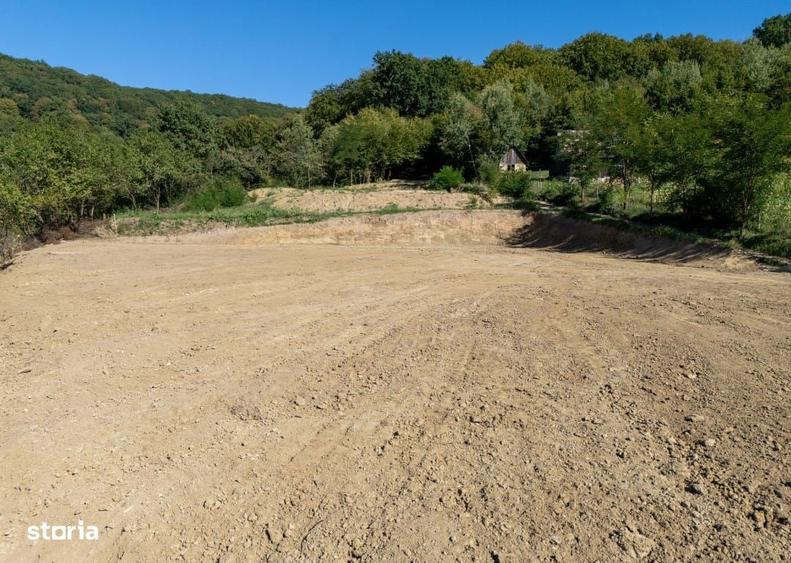 Teren de 1450 mp, în Central