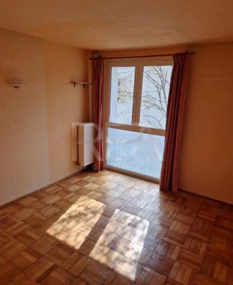 Apartament cu 4 camere decomandat în Nicolae Grigorescu