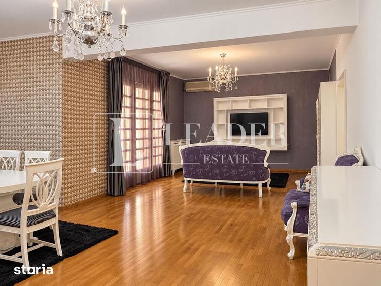 Apartament cu 4 camere, mobilat în Tei