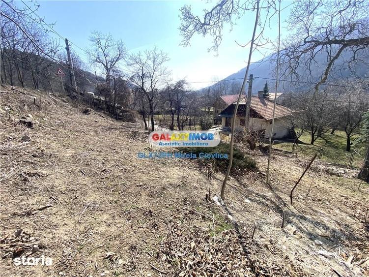 Casă cu 4 camere cu Teren 725 Mp în Posada