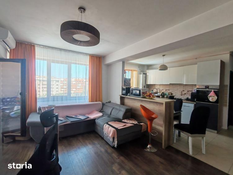 Apartament cu 3 camere în Delfinariu