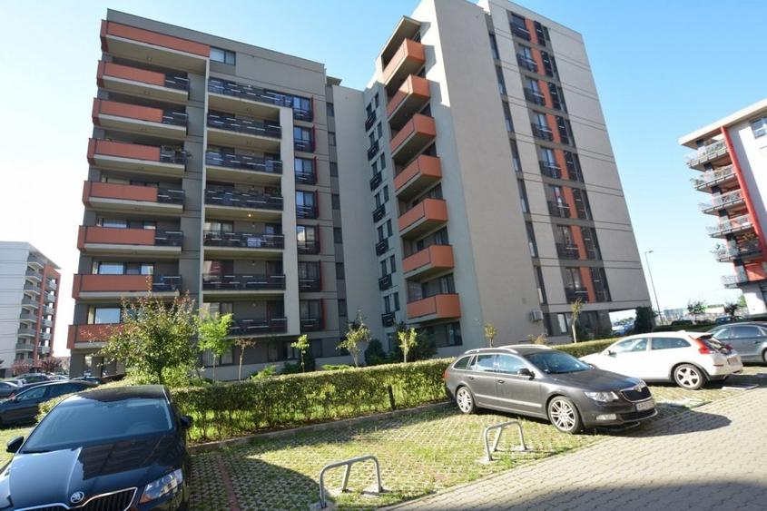 Apartament cu 3 camere decomandat, mobilat în Torontalului
