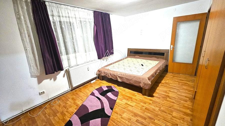 Garsonieră decomandată în Central