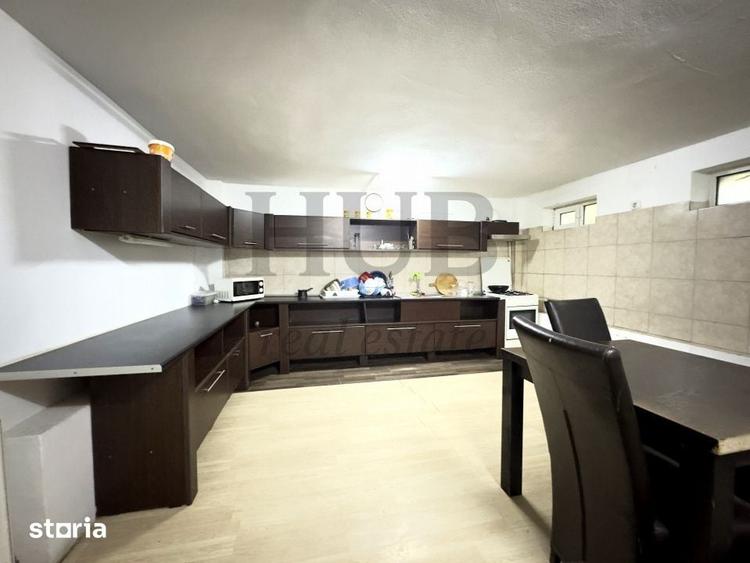 Casă cu 6 camere cu Teren 200 Mp în Central