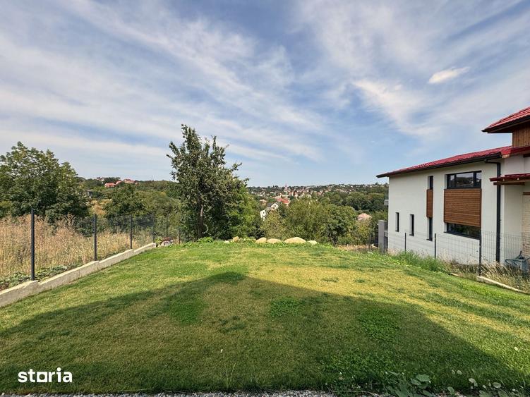 Casă cu 4 camere cu Teren 873 Mp în Feleacu