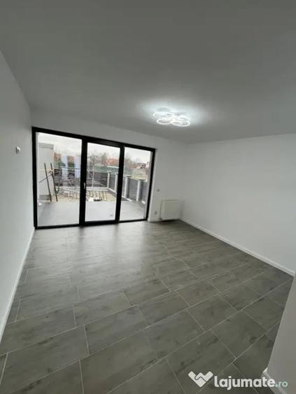 Casă cu 3 camere cu Teren 150 Mp în Central