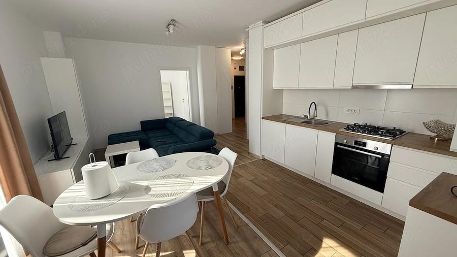 Apartament cu 3 camere decomandat în Tipografilor