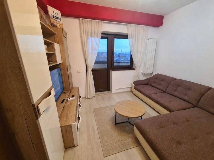 Apartament cu 2 camere decomandat în Exterior Vest