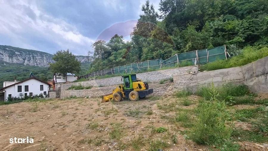 Spațiu comercial, în Central