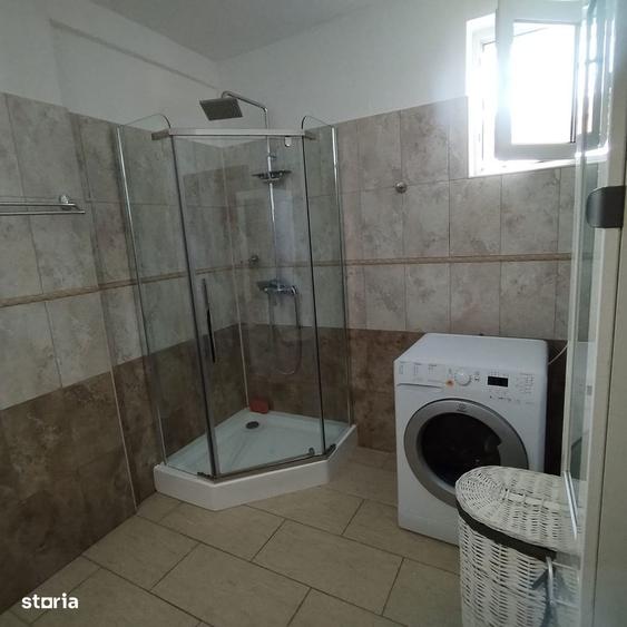 Apartament cu 2 camere decomandat în Romană