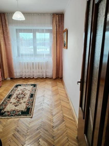 Apartament cu 2 camere decomandat în Exterior Vest