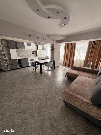 Apartament cu 2 camere în Piața Centrală