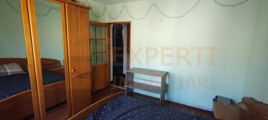 Apartament cu 2 camere decomandat, mobilat în Dacia