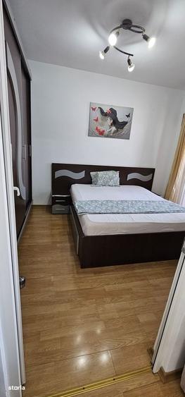 Apartament cu 2 camere semidecomandat în Tomis III