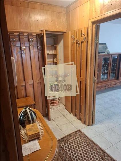 Apartament cu 2 camere decomandat în Sub Arini