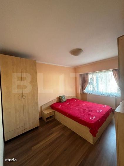 Apartament cu 4 camere în Independenței