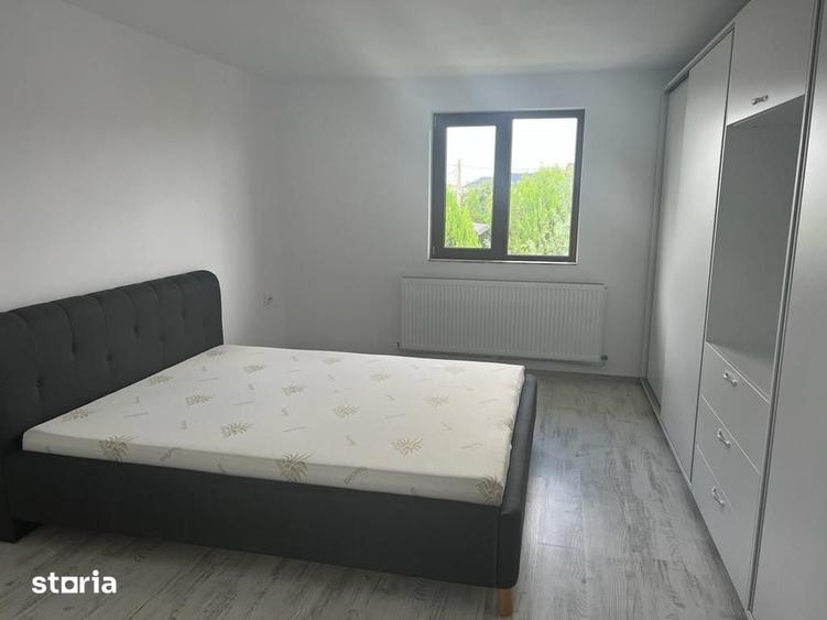 Casă cu 4 camere cu Teren 250 Mp în Ulmi
