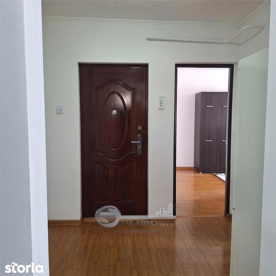 Apartament cu 2 camere decomandat, mobilat în Galata