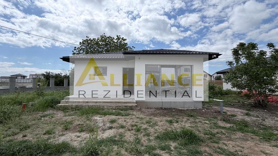Casă individuală cu 3 camere cu Canalizare în Berceni