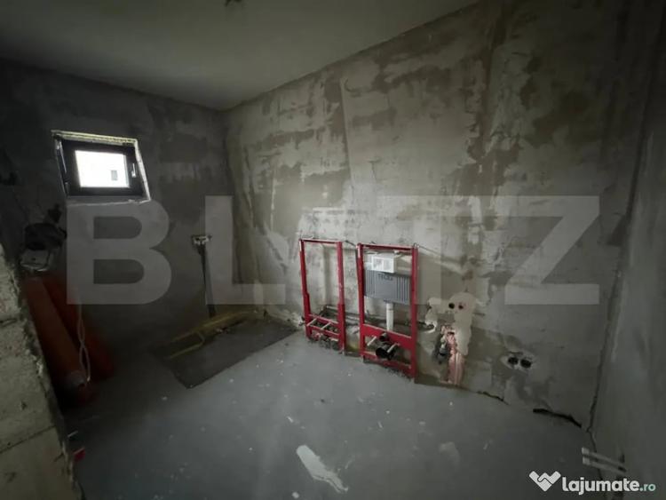 Casă cu 4 camere cu Teren 960 Mp în Lazuri