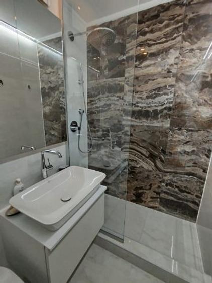 Apartament cu 1 camere semidecomandat în 13 Septembrie