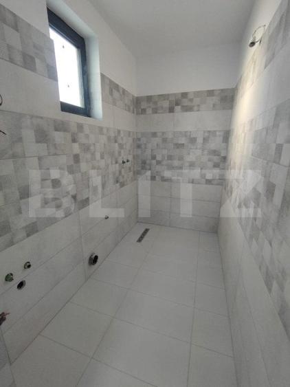 Casă individuală cu 5 camere cu Canalizare în Podari