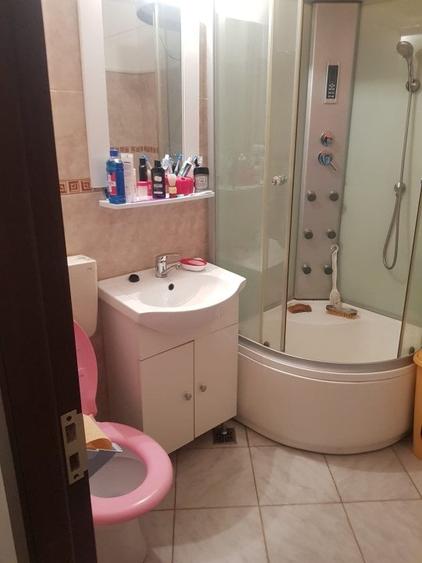 Apartament cu 2 camere semidecomandat, mobilat în Teiul Doamnei