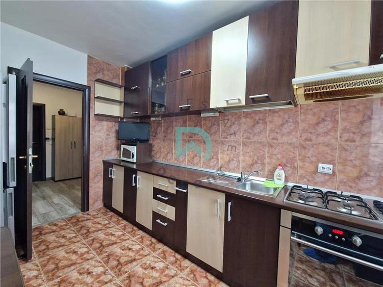 Apartament cu 2 camere decomandat în Dârste