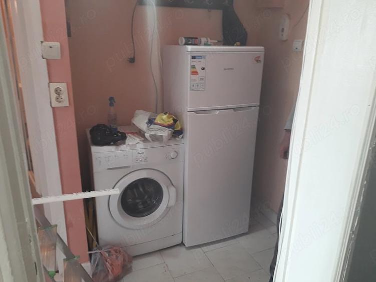 Garsonieră decomandată în Central