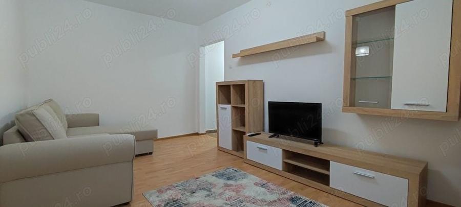 Apartament cu 2 camere semidecomandat în Spitalul Județean
