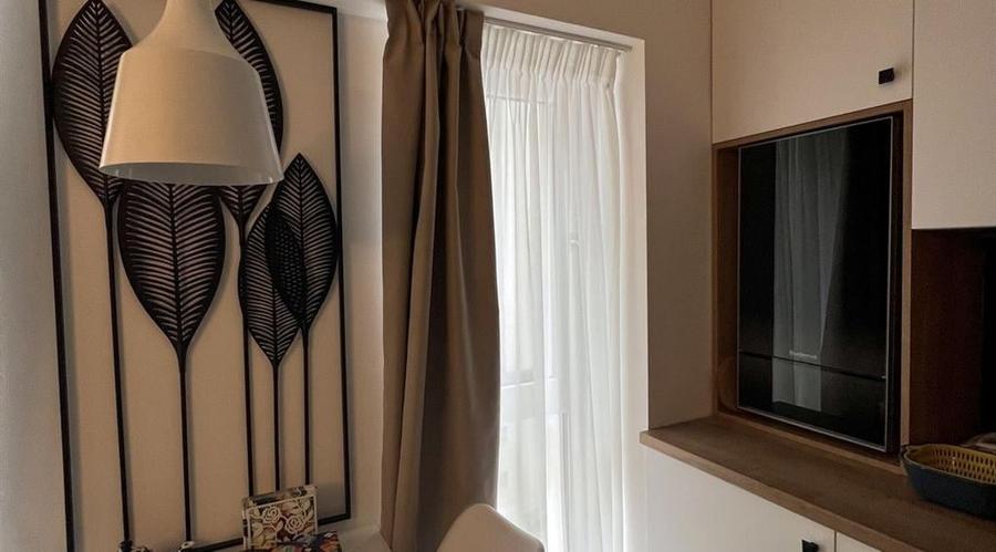 Apartament cu 2 camere semidecomandat în Barbu Văcărescu
