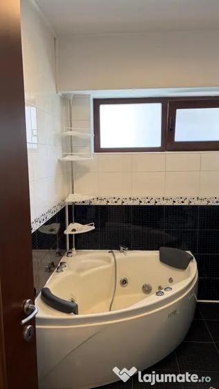 Apartament cu 2 camere decomandat în 9 Mai