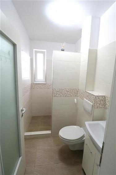 Apartament cu 2 camere decomandat în Șagului