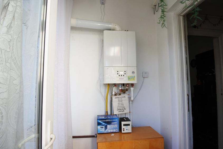 Casă individuală cu 3 camere cu Canalizare în Gară