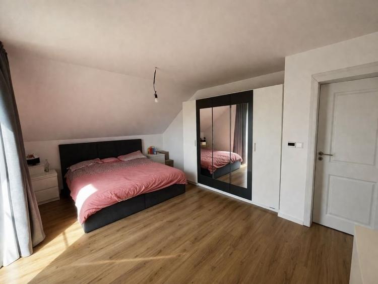 Casă individuală cu 5 camere cu Canalizare în Beclean