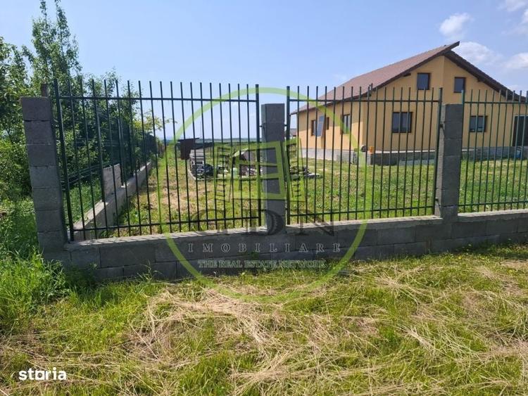 Casă cu 4 camere în Arpașu de Jos