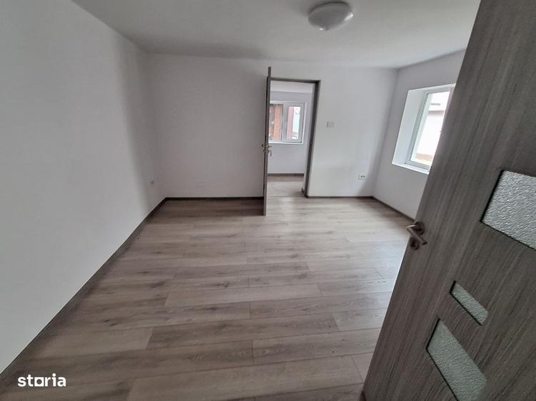 Casă cu 2 camere în Șerbănești
