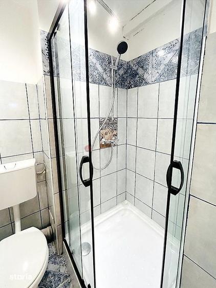 Apartament cu 3 camere în Tractorul