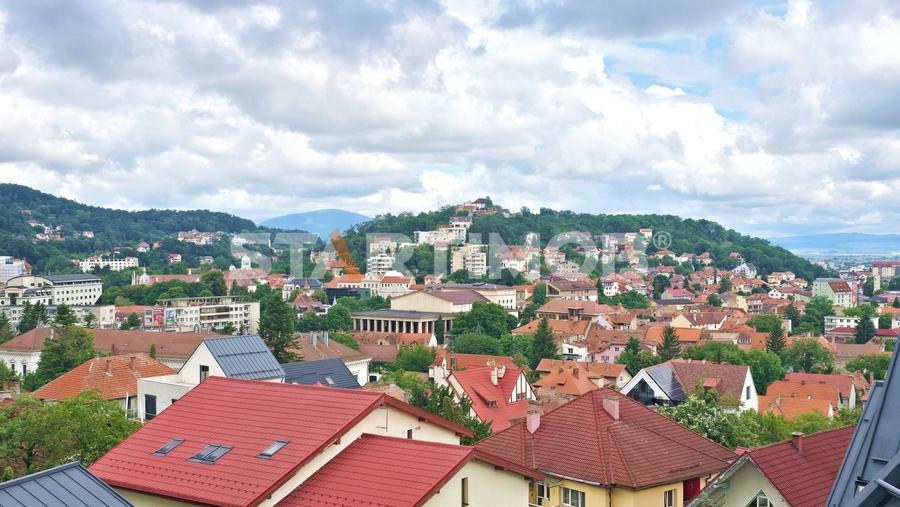Apartament cu 3 camere decomandat, mobilat în Ultracentral