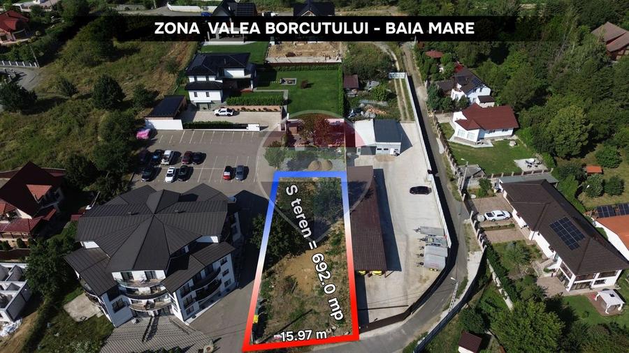 Teren Construcții intravilan de 692 mp, în Valea Borcutului