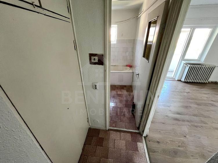 Apartament cu 2 camere decomandat în Brazda lui Novac