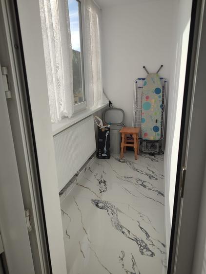 Apartament cu 2 camere circular, mobilat în Noua