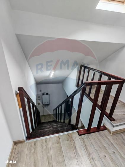 Casă cu 4 camere cu Teren 50 Mp în Blumăna